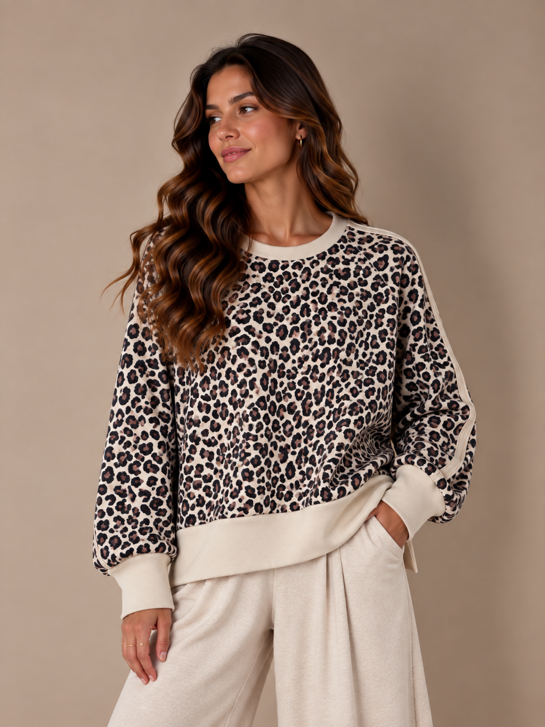 Leo Basic Sweater Creme schwarz Damen
